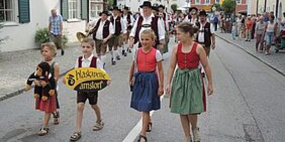 Arnstorfer Volksfest