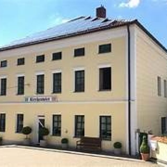 Der März – Clubabend des MSC Arnstorf findet am Fr. 07.03.2025 um 19:00 beim Kirchenwirt (Fam. Strohmayer ) in Arnstorf statt.